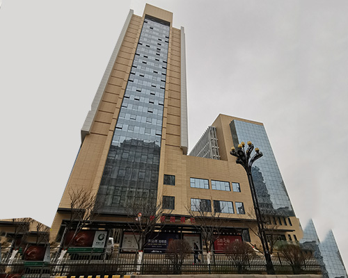 青海建設(shè)科技大廈三陽大酒店(四星級，21000m2，海湖新區(qū)地標建筑)